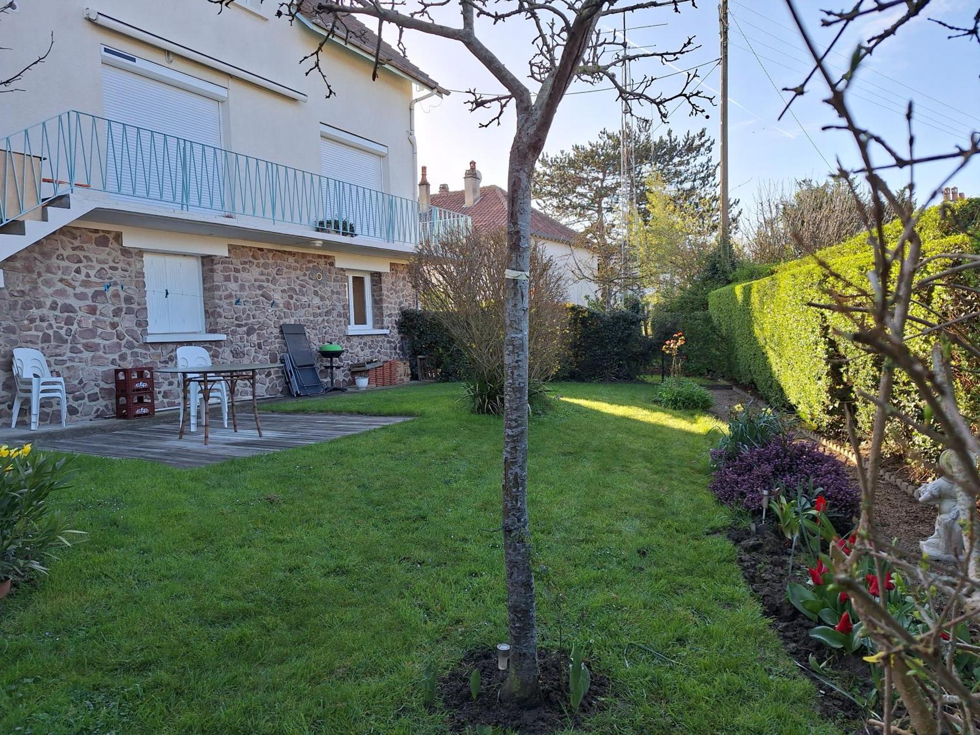 La Fleur Du Soleil Bed & Breakfast ทรูวิลล์-ซูร์-แมร์ ภายนอก รูปภาพ